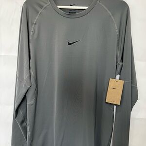 Nike Gray Performance Long Sleeve Shirt